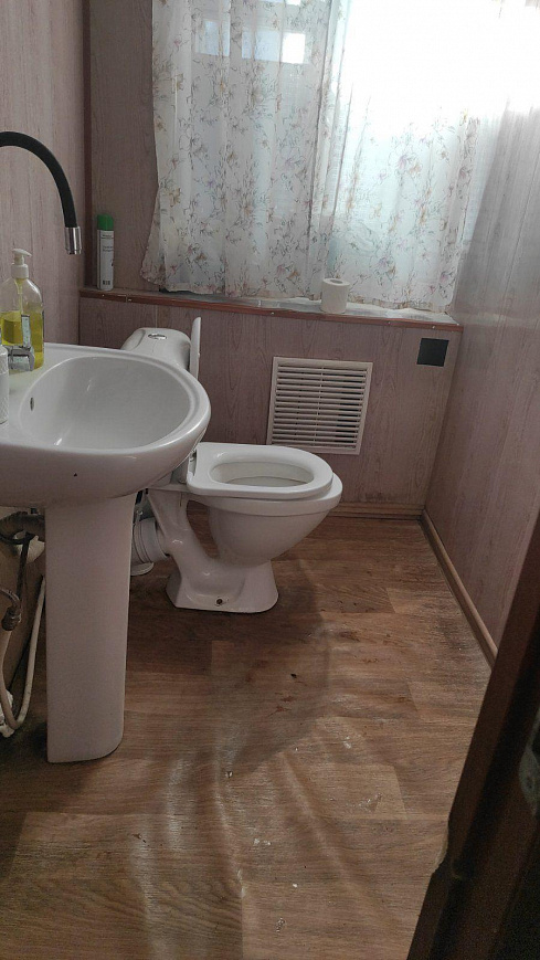 Продажа помещения свободного назначения с арендаторами, 105 м² фото