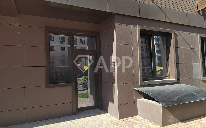 Продаю торговое помещение, 56,2 м² фото