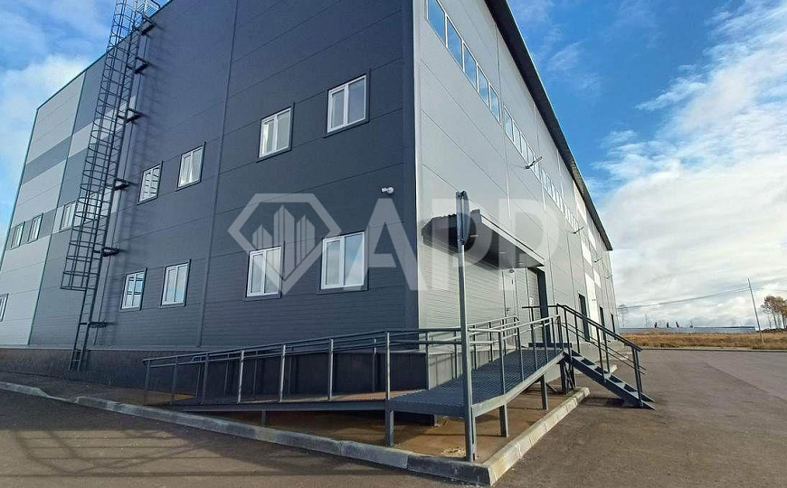 Сдаю 1343м² под склад в Казани. фото