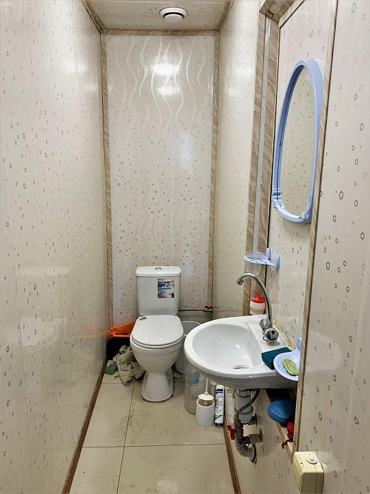 Склад. Район авторынка. 220 м² фото