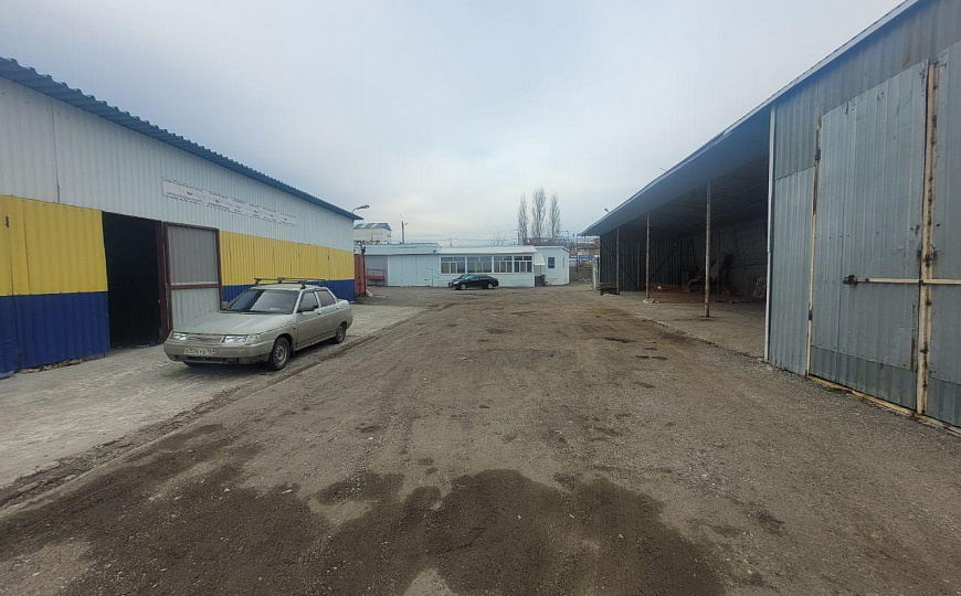 Склад. Район авторынка. 220 м² фото