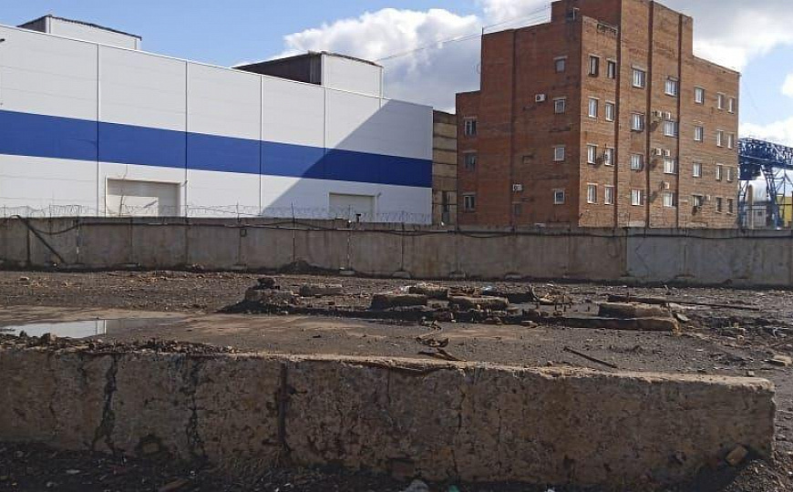 Продам базу с земельным участком фото