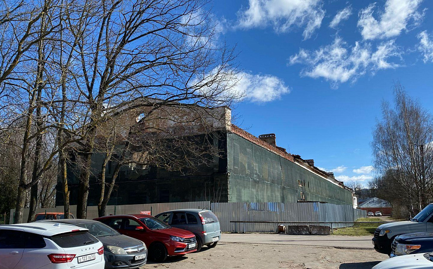 Продам отдельно стоящее здание, 3 215 м²  фото