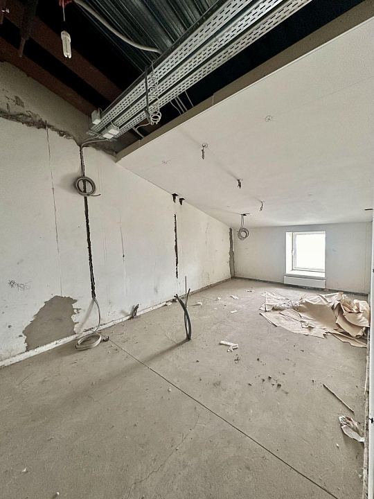 Сдам торговое помещение, 1 207,2 м² фото