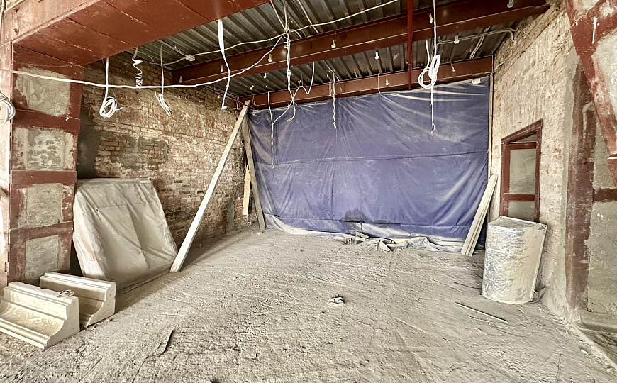 Сдам торговое помещение, 1 207,2 м² фото