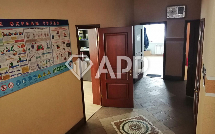 Продам отдельно стоящее здание, 310 м² фото