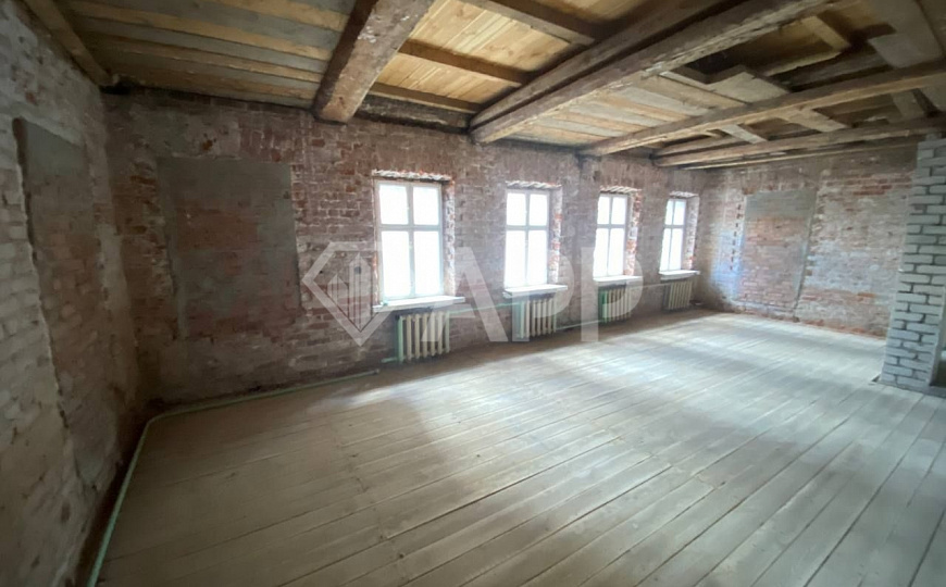 Отдельно стоящее здание 328,7м² с видом на центр города фото