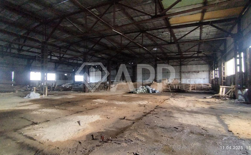 Земля и здание промназначения фото