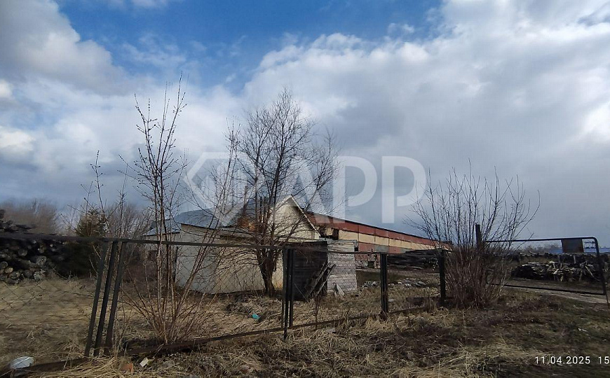 Земля и здание промназначения фото