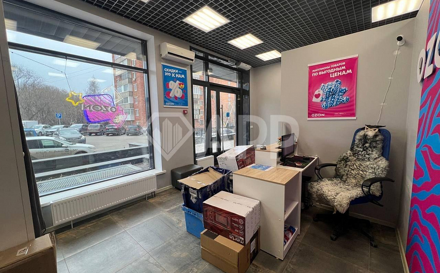 Продается помещение с готовым арендным бизнесом, 1 линия фото