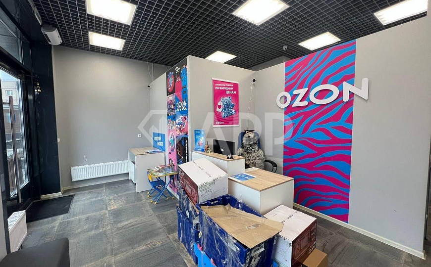 Продается помещение с готовым арендным бизнесом, 1 линия фото