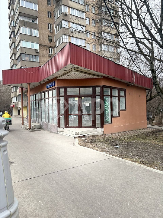 Сдаётся отдельно стоящее здание 110 м² на Ломоносовском проспекте фото