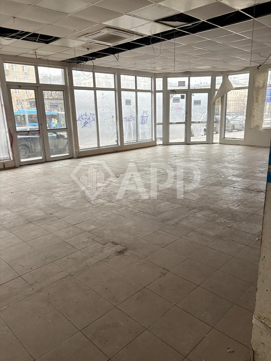 Сдаётся отдельно стоящее здание 110 м² на Ломоносовском проспекте фото