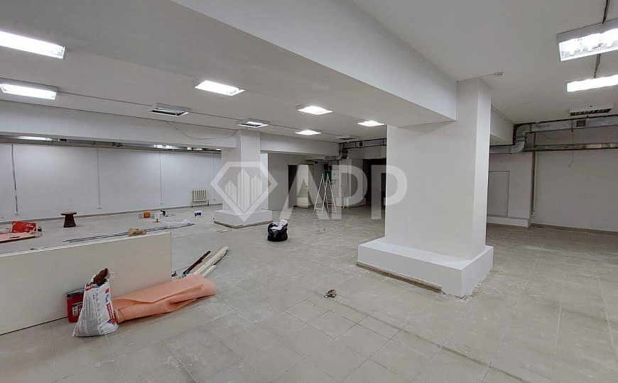 Сдаю помещение  283м² фото