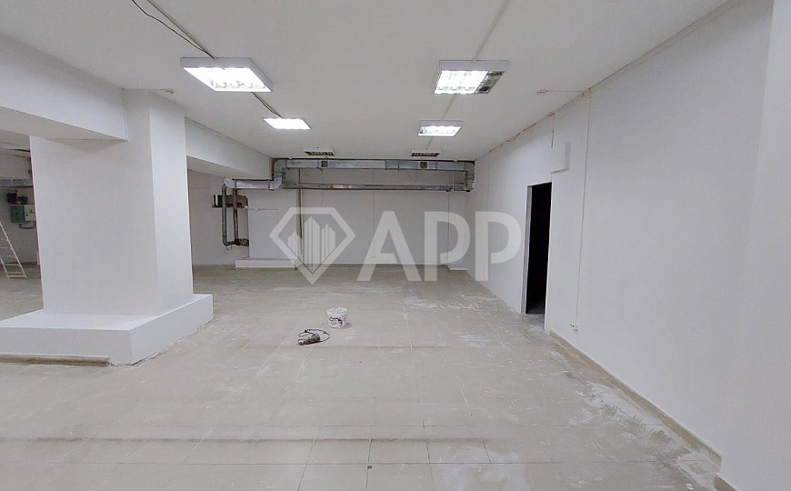 Сдаю помещение  283м² фото