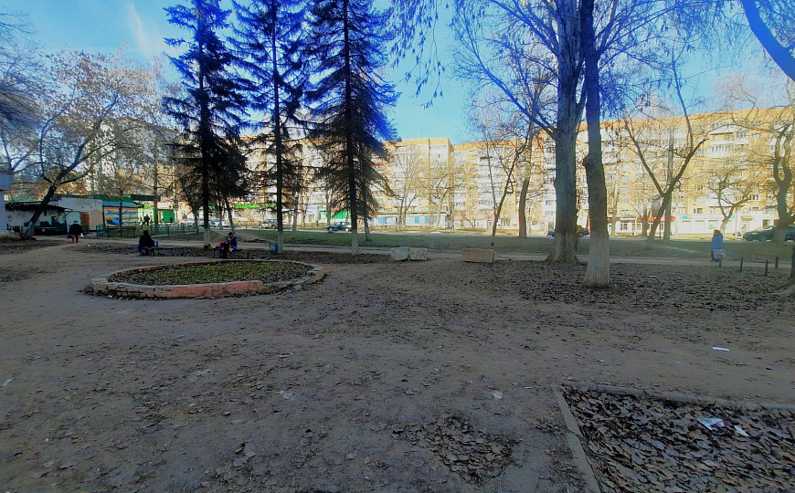  Торговый центр, 1 300 м² фото