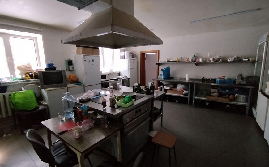 Гостиница с банным комплексом 734 м2 фото