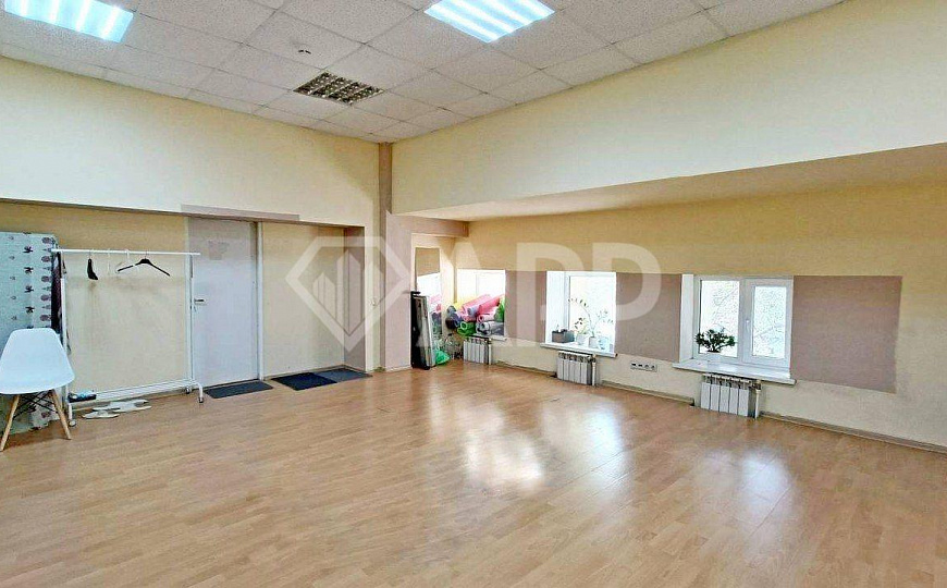 Помещение 236м²,  на трафике! фото