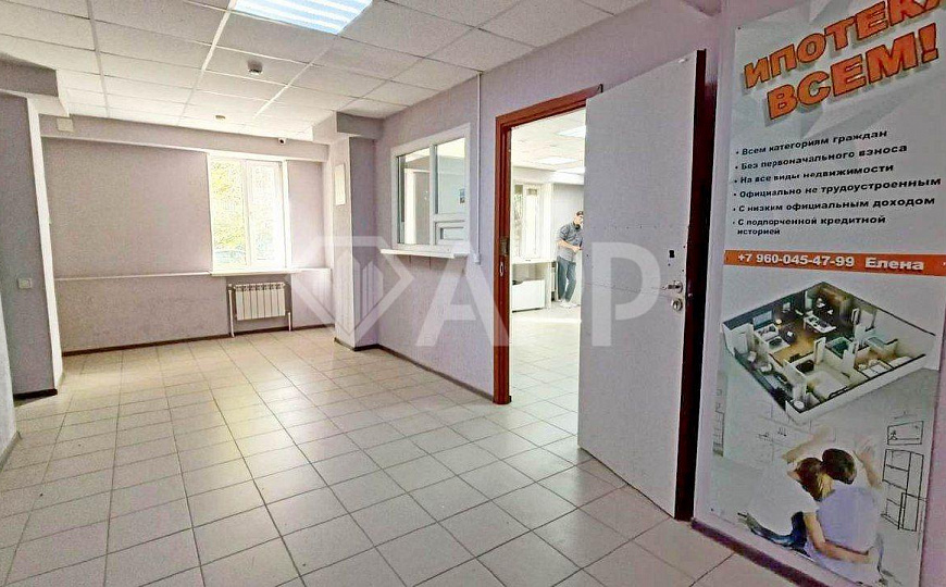 Помещение 236м²,  на трафике! фото