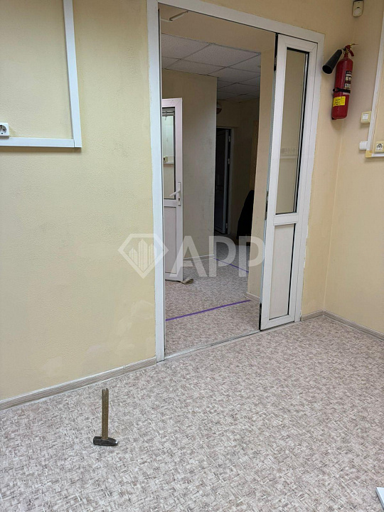 Аренда  помещения свободного назначения 105,9 м² фото