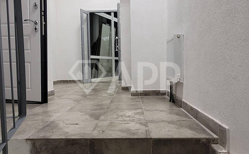 Рядом с ТЦ МЕГА Продаю помещение 1548м² на 1 линии, этаж 2 фото