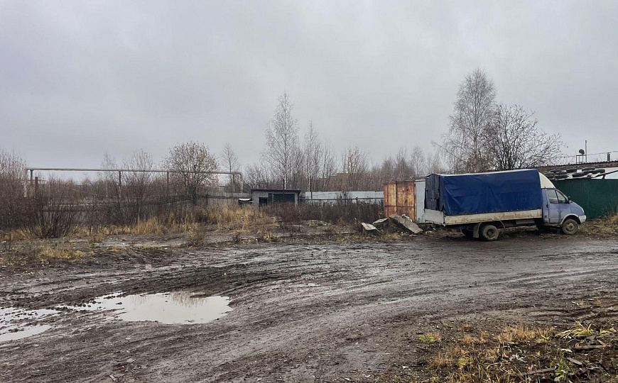 Помещение свободного назначения  339,1 м² и з/у 11228 кв.м.  фото