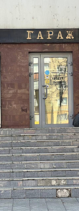 Аренда торговой площади 77 м2 на первой линии фото