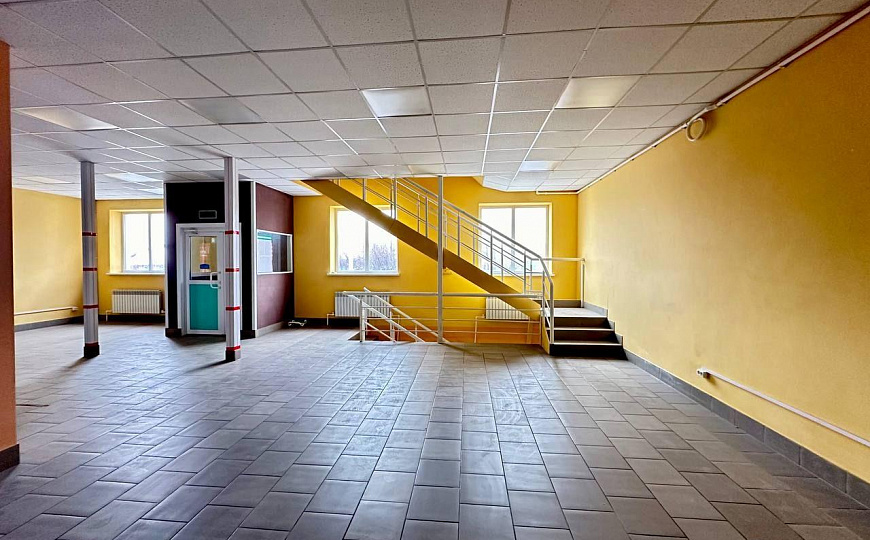 Помещение свободного назначения в аренду фото