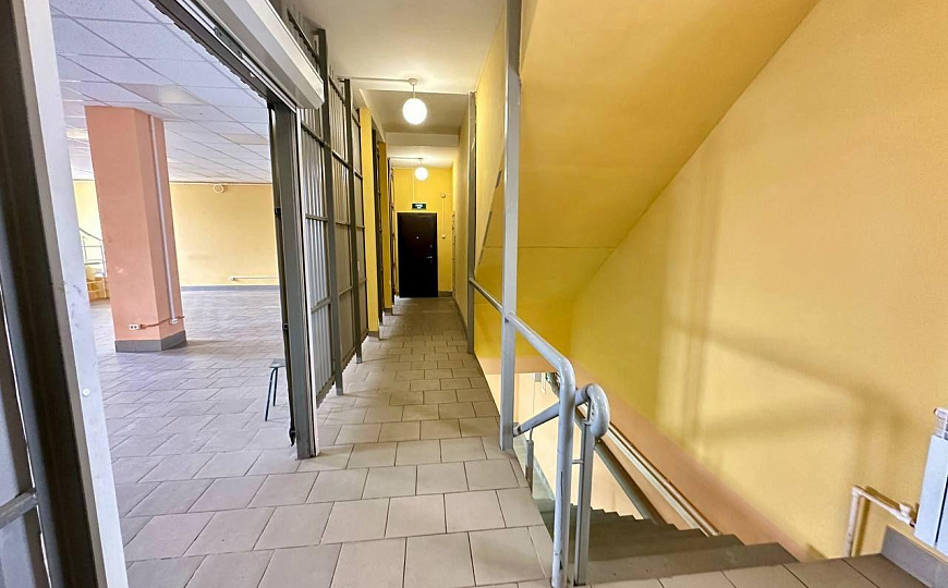 Помещение свободного назначения в аренду фото