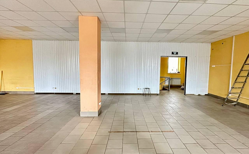 Помещение свободного назначения в аренду фото