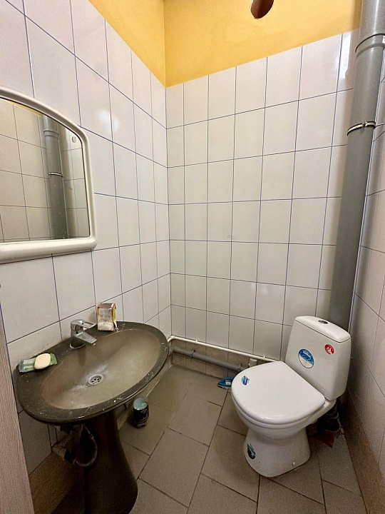 Помещение свободного назначения в аренду фото