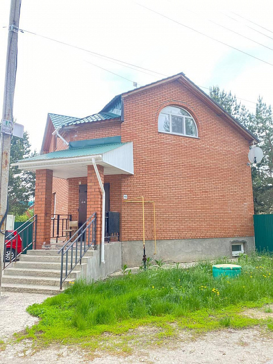 Продажа отдельно стоящего здания, 151 м2 фото