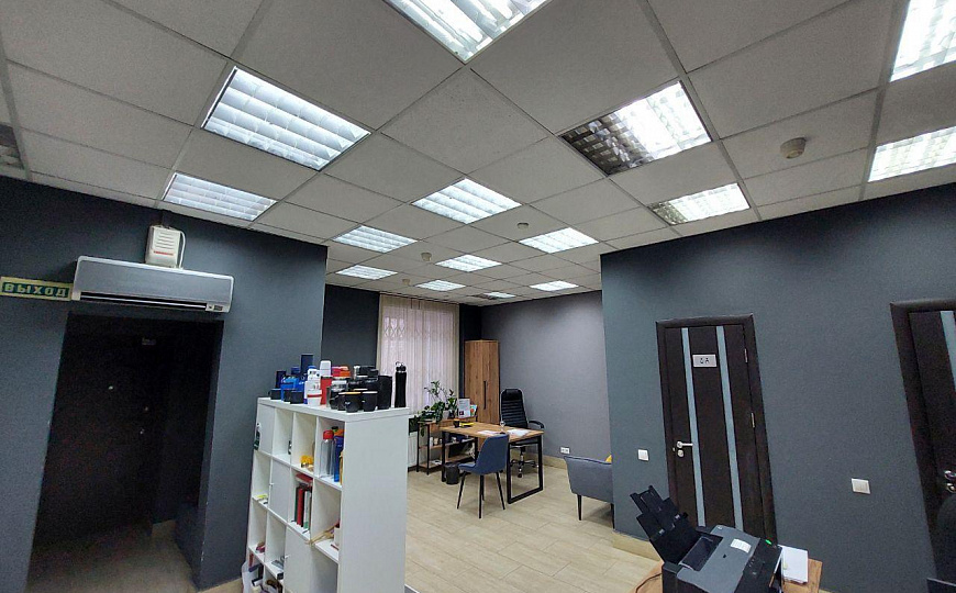 Офисное помещение в центре фото