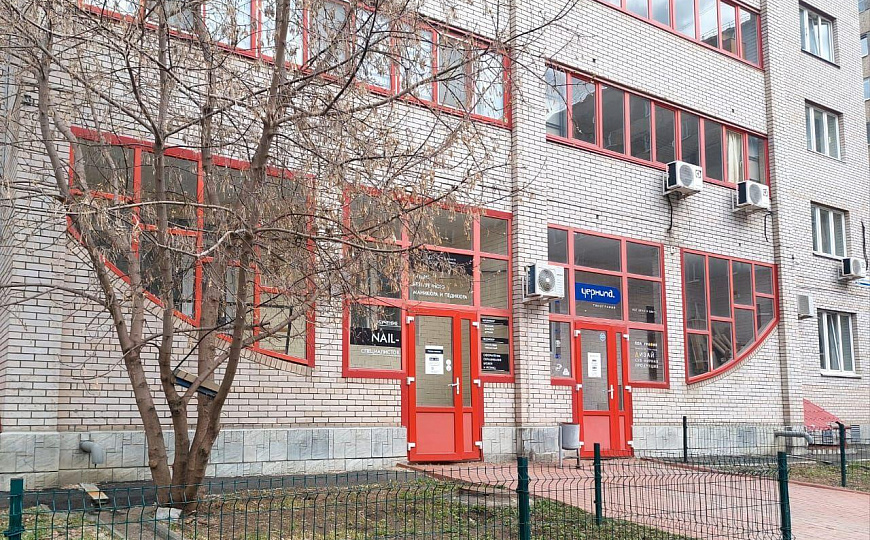 Офисное помещение в центре фото