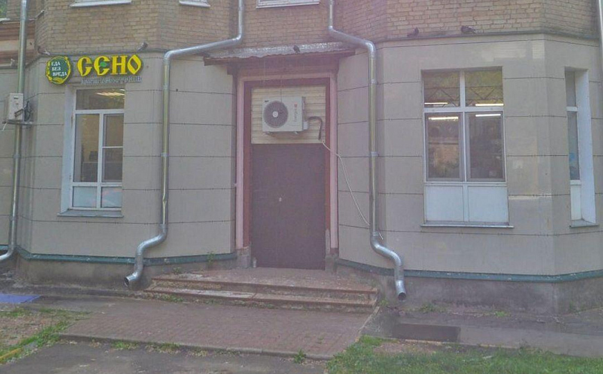 Удобные 14 м.кв. на трафике. фото