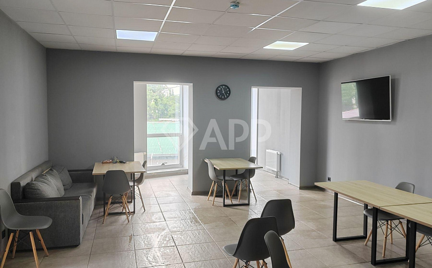 Сдам помещение свободного назначения, 265 м² фото