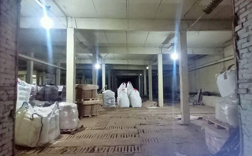 Аренда, производственно-складского помещения 1000-1200 м² фото