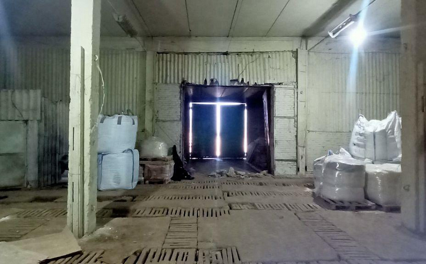 Аренда, производственно-складского помещения 1000-1200 м² фото