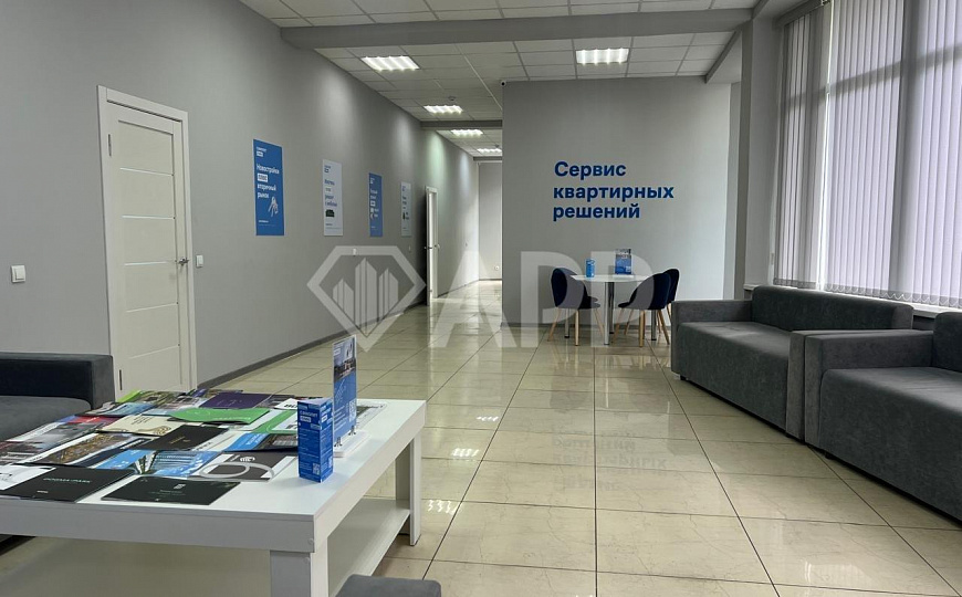 Сдам офисное помещение, 360 м² фото