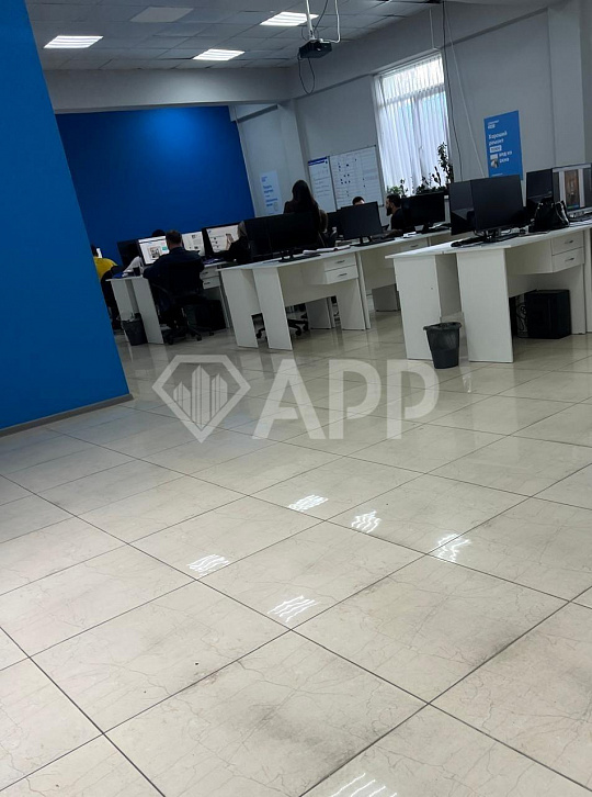 Сдам офисное помещение, 360 м² фото