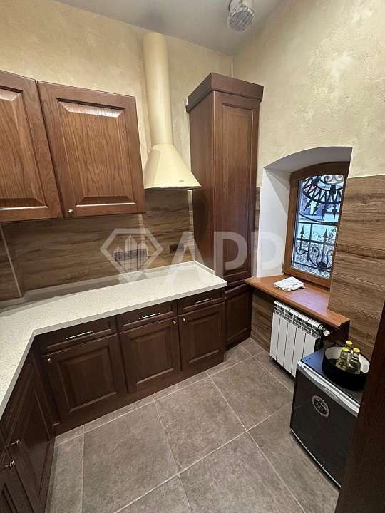 Особняк , штаб квартира , отдельно стоящее здание фото