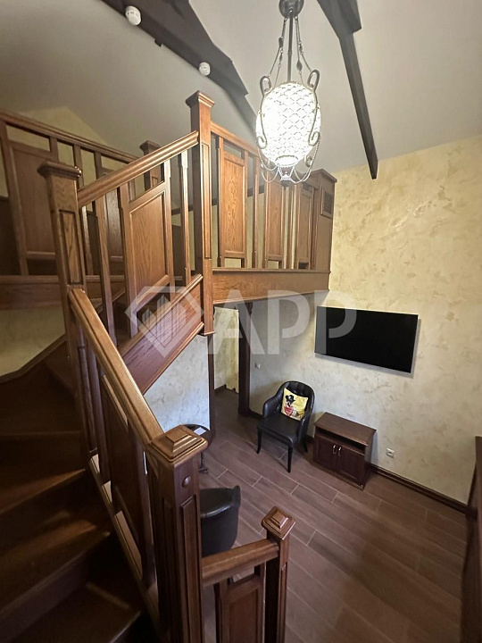 Особняк , штаб квартира , отдельно стоящее здание фото