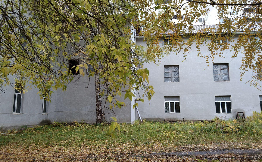 Здание с зем.участком, 2 270 м² фото