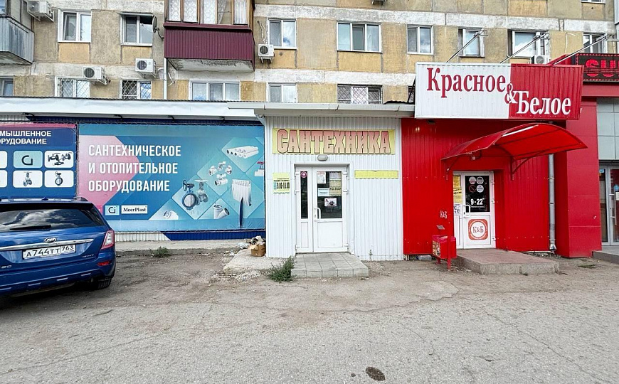 Аренда. 1 линия. 50  м2 фото