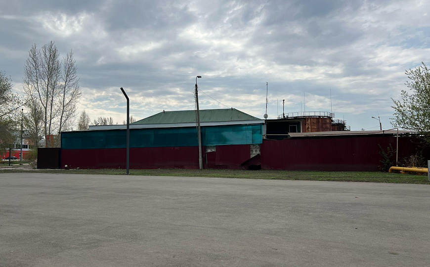 Продам отдельно стоящее здание свободного назначения в центральном парке г. Чапаевска Самарской обл. фото