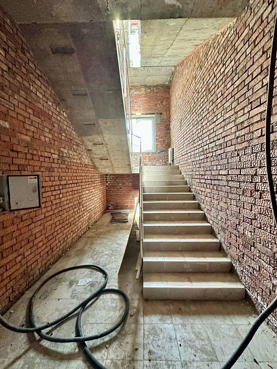 Здание 305 м2 на 1 линии ул.Егорова фото