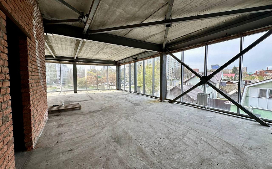 Здание 305 м2 на 1 линии ул.Егорова фото