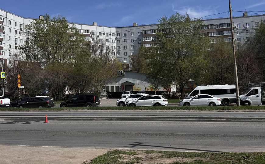 Магазин с арендаторами фото