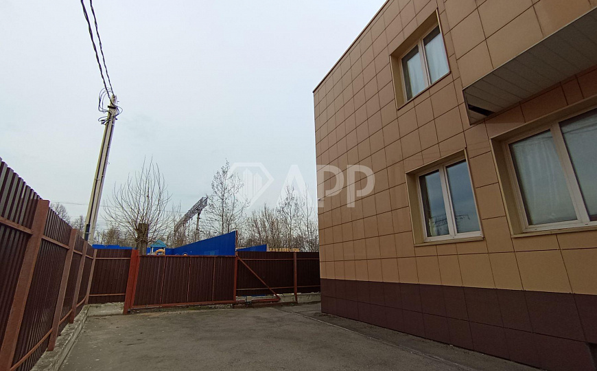 Здание и земельный, участок под Медцентр у жд станции фото