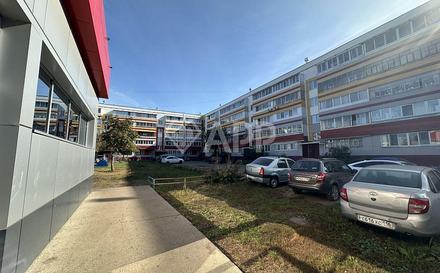 Продается отдельно стоящее здание фото